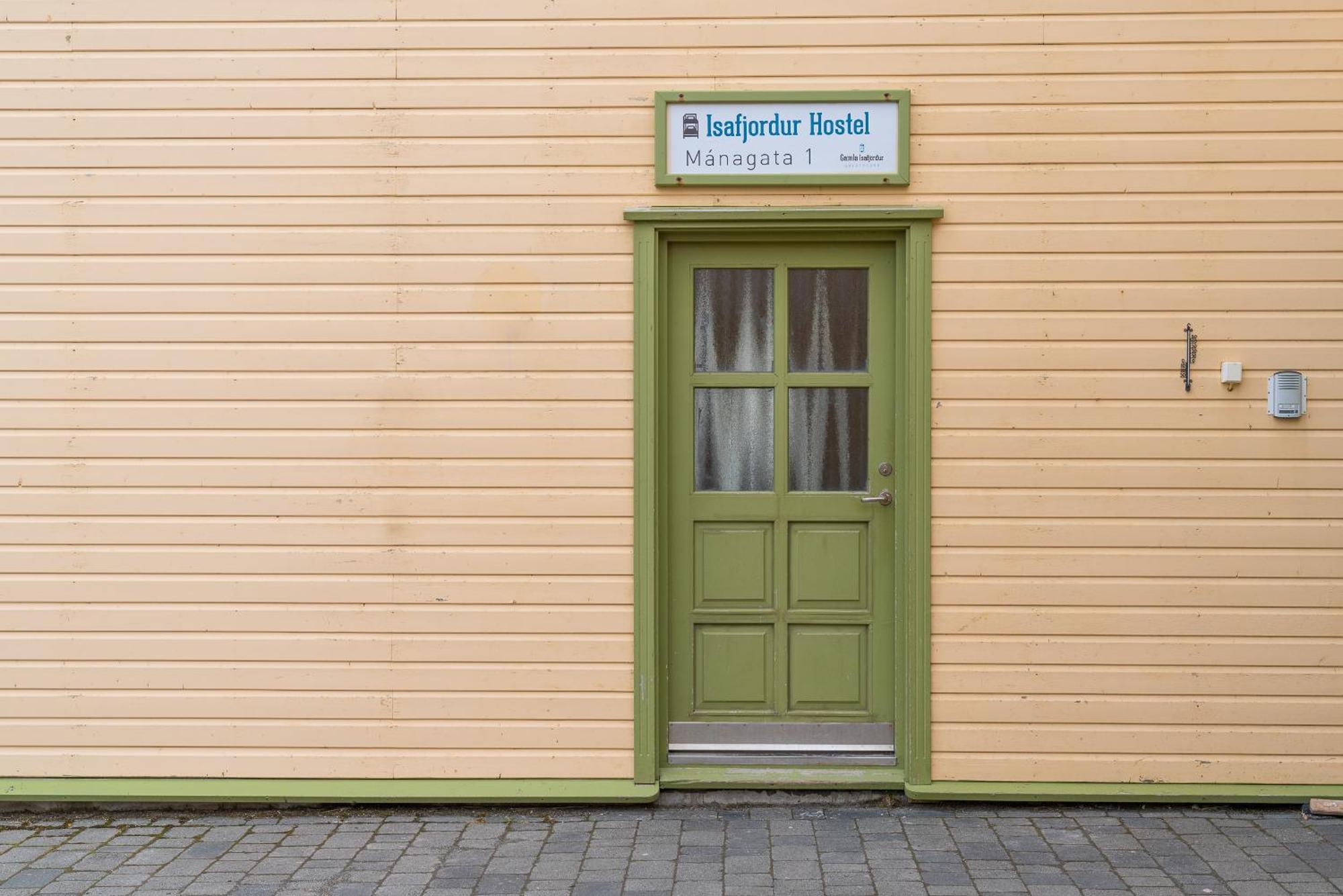 Isafjordur Hostel Екстериор снимка